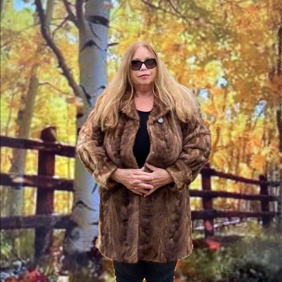 Jackets & Blazers - Elegant Mink Fur Stroller Wide UpperArms Beautiful